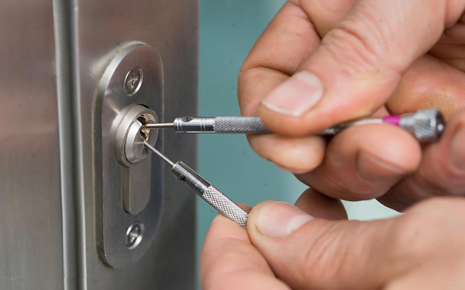 ouverture de porte blindée serrurier Paris 12