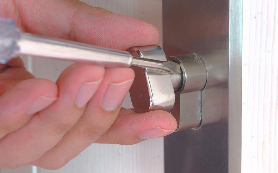 ouverture de porte blindée serrurier Paris 12